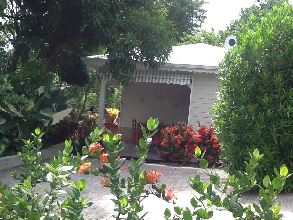 Bungalow Le Manikou Le Robert Exterior photo